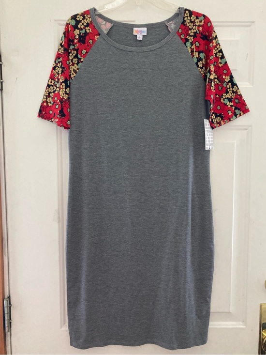 LuLaRoe Dresses & Skirts - LuLaRoe Julia Dress